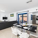 Villa Beyond *