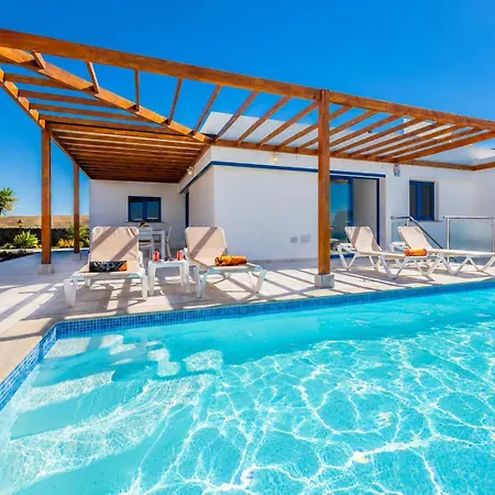 Villa Beyond Playa Blanca (Lanzarote)