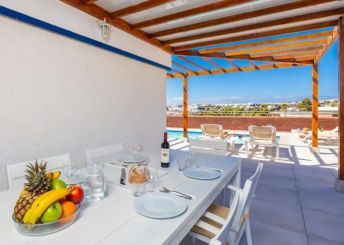 Beyond Βίλα Πλάγια Μπλάνκα